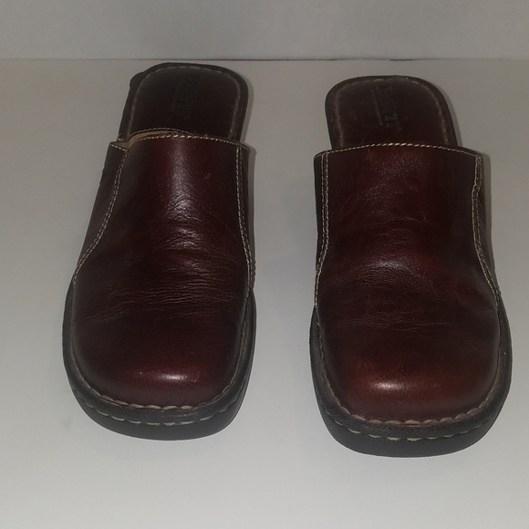 Born Leather Clogs, Women's Size 7. - Picture 3 of 7